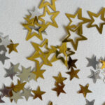 estrellas dorado